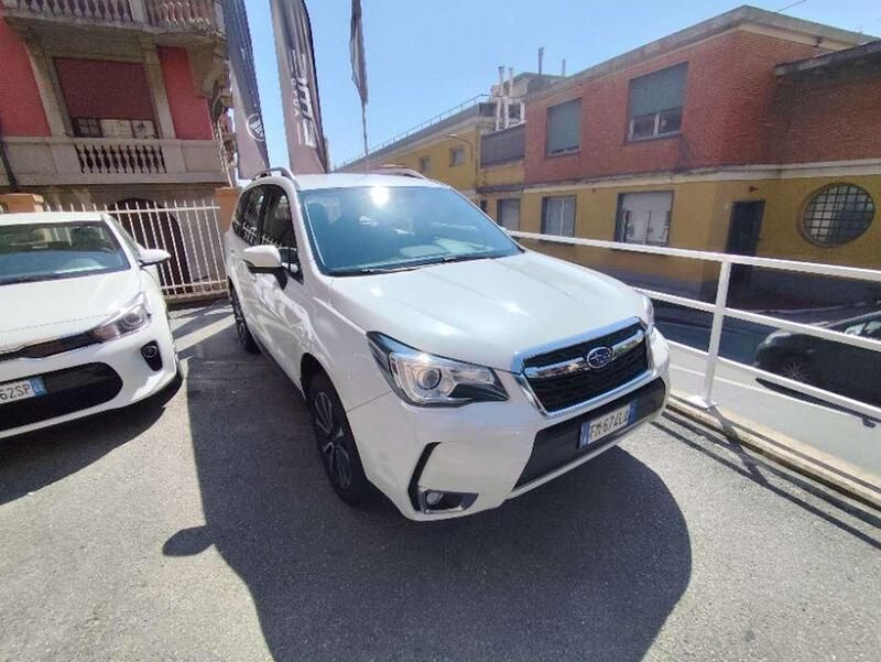Usata Subaru Forester Sport 147 CV (108 kW) 2017 .bianco SUV