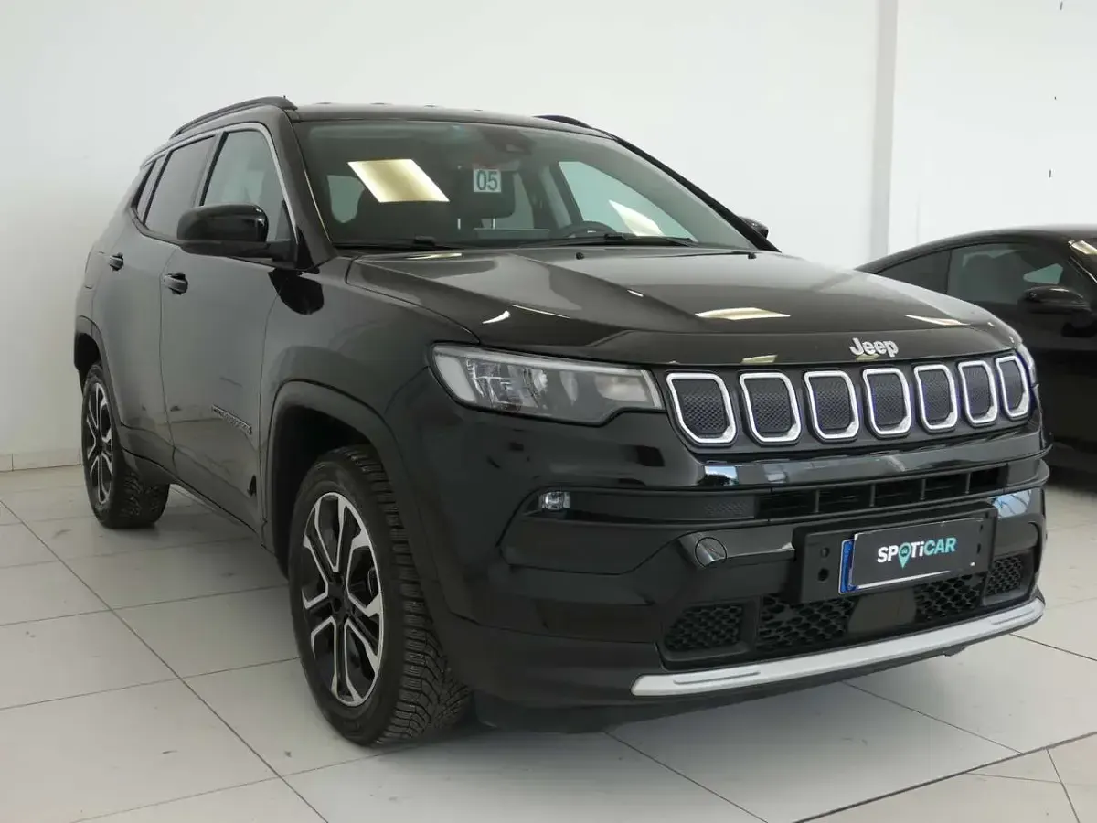 Usata Jeep Compass Limited 131 CV (96 kW) 2024 Nero SUV