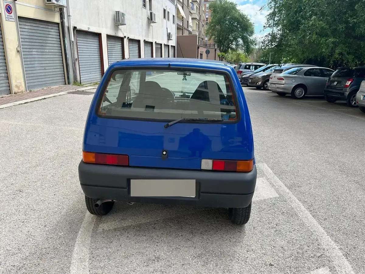 Usado Fiat 500 39 CV (28 kW) 1996 Azul Berlina
