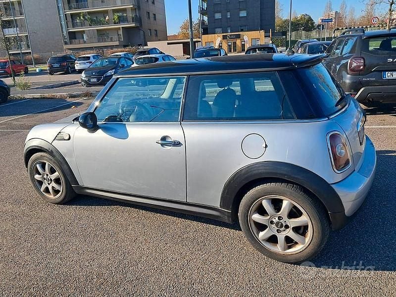 Usata Mini Cooper 120 CV (88 kW) 2008 Grigio Utilitaria