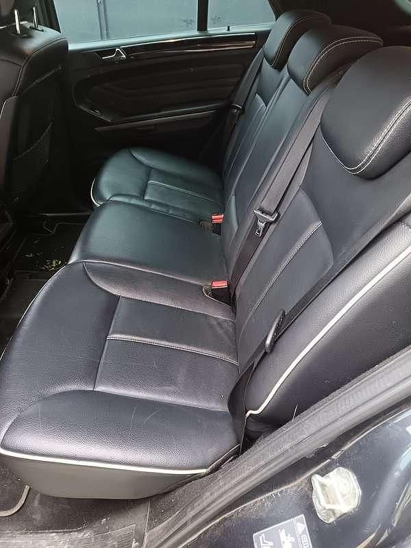 Usata Mercedes ML320 Chrome 224 CV (164 kW) 2010 Grigio SUV