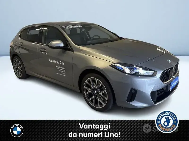 Usata BMW 118 Comfort Edition 150 CV (110 kW) 2025 Grigio Utilitaria