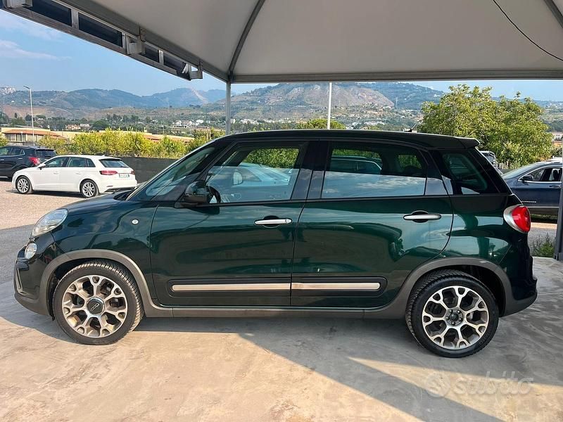 Usata Fiat 500L Trekking 105 CV (77 kW) 2014 Verde Monovolume