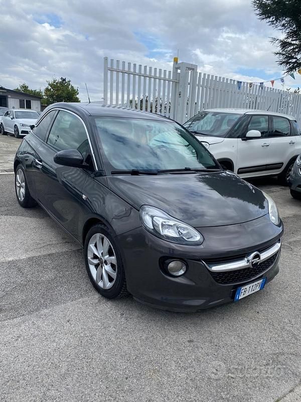 Usata Opel Adam 70 CV (51 kW) 2015 Grigio Utilitaria