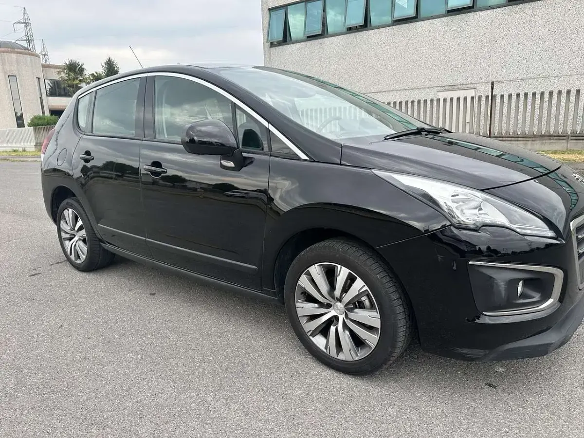 Usata Peugeot 3008 Active 114 CV (83 kW) 2015 Other Station wagon