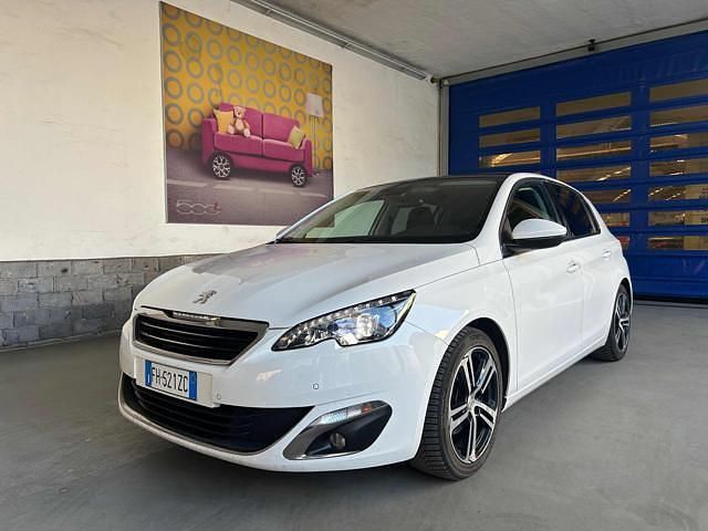 Usata Peugeot 308 Allure 120 CV (88 kW) 2017 Bianco Berlina