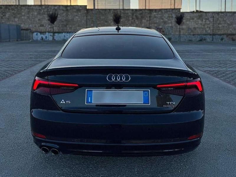 Usata Audi A5 Sportback Ambiente 190 CV (139 kW) 2018 Blu/azzurro Utilitaria