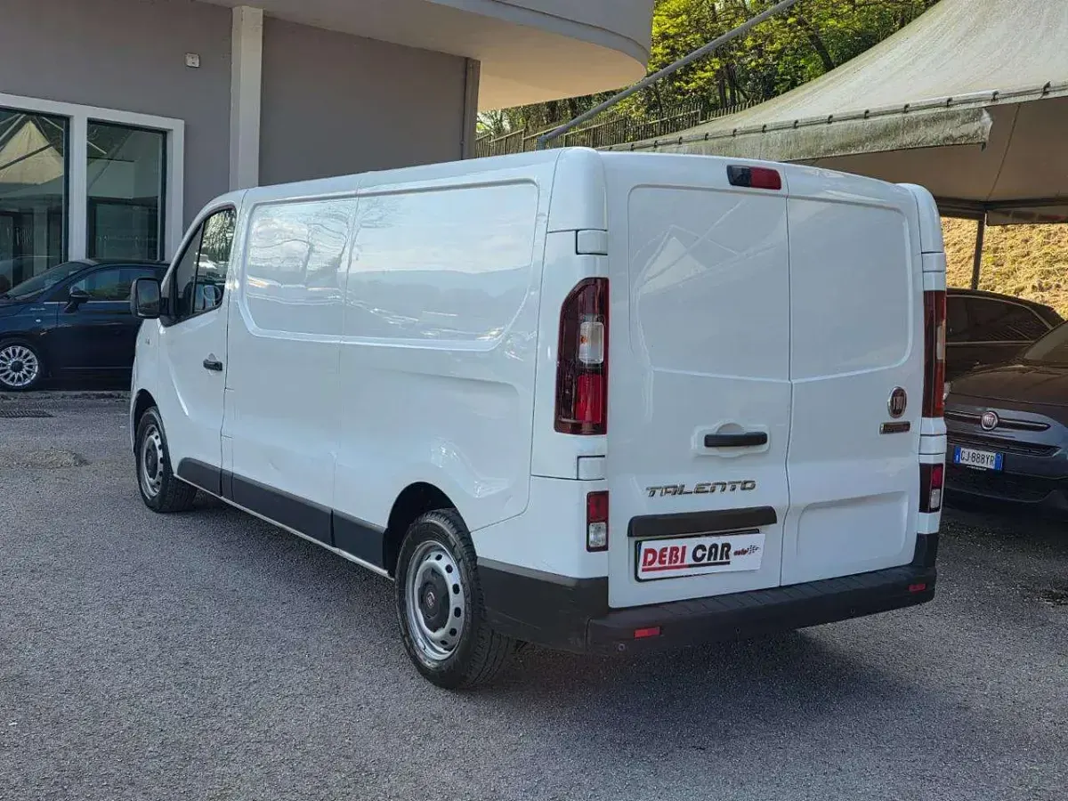 Usata Fiat Talento 120 CV (88 kW) 2021 Bianco Monovolume