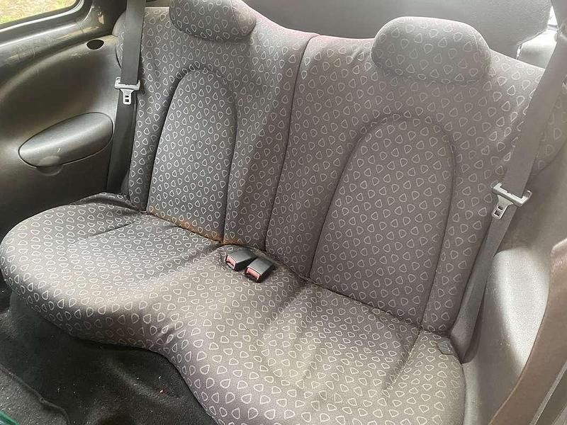 Usata Ford Ka 60 CV (44 kW) 2002 Nero Utilitaria