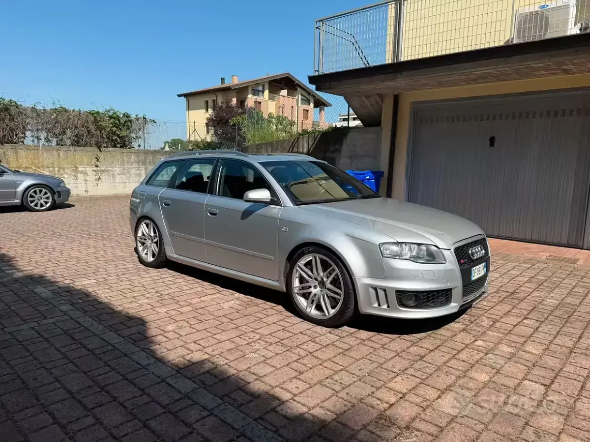 Usata Audi RS4 Sport 420 CV (308 kW) 2007 Grigio Station wagon