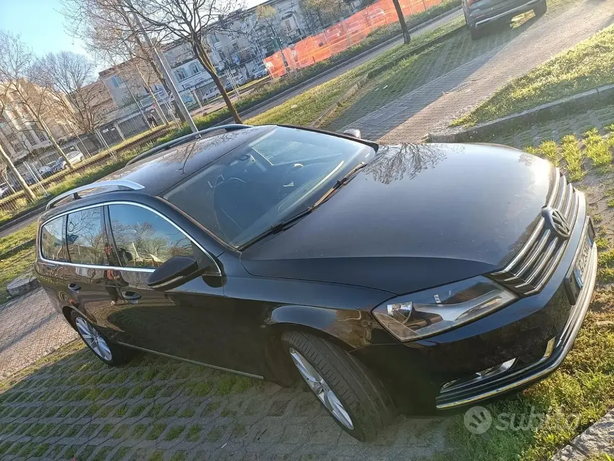 Usata VW Passat 140 CV (102 kW) 2012 Nero Berlina