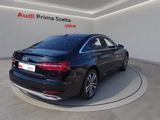 Usata Audi A6 Advanced 265 CV (194 kW) 2024 Nero brillante Berlina
