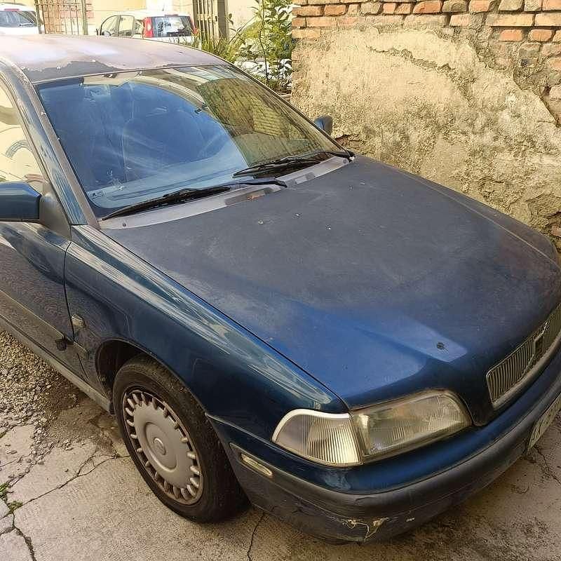 Usata Volvo V40 105 CV (77 kW) 1998 Station wagon
