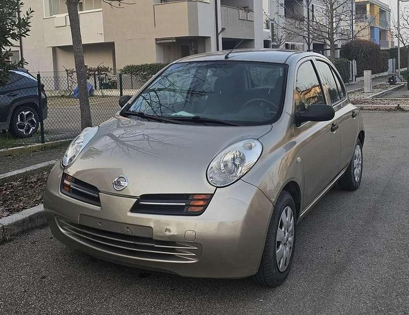 Usata Nissan Micra Visia 65 CV (47 kW) 2004 Utilitaria
