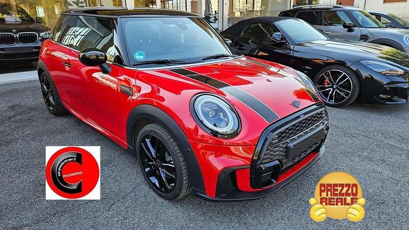 Usata Mini John Cooper Works 136 CV (100 kW) 2023 Chili red Utilitaria
