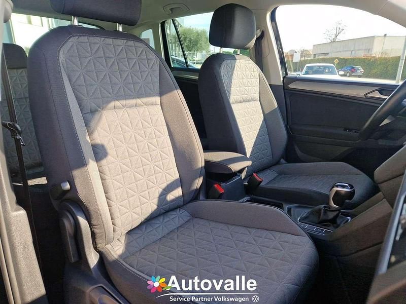 Begagnad VW Tiguan Life 150 HK (110 kW) 2023 Svart SUV