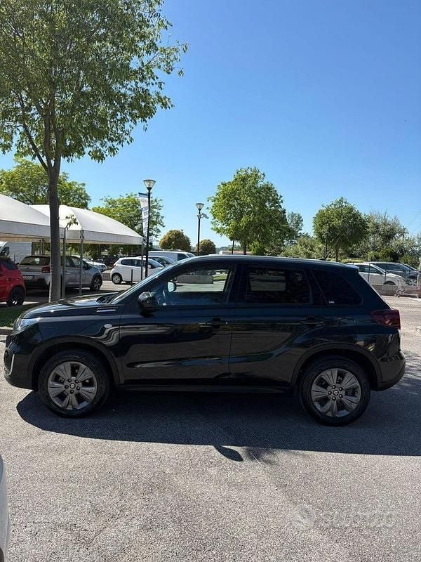 Second-hand Suzuki Vitara 129 CP (94 kW) 2023 Other SUV