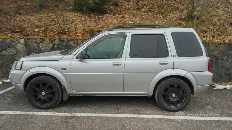 Grigio Usata 2004 Land Rover Freelander SE SUV | 2500 € (Ottimo prezzo) - Immagine 1/4