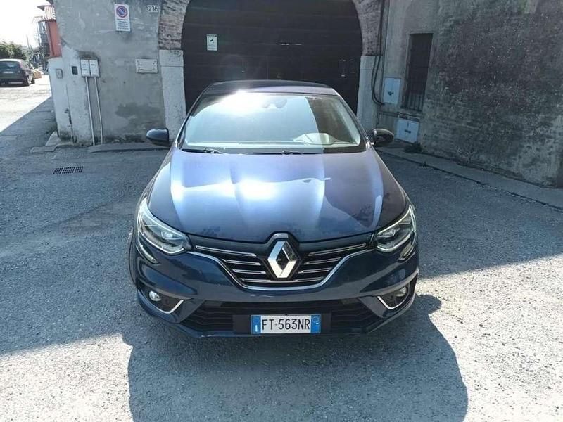 Usata Renault Mégane IV Intens 116 CV (85 kW) 2018 Blu/azzurro Berlina