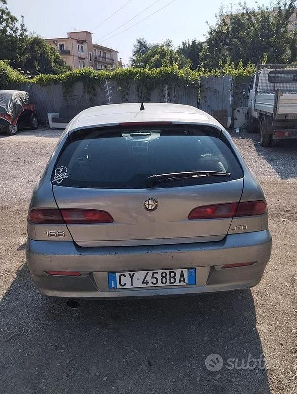 Usata Alfa Romeo 156 150 CV (110 kW) 2005 Grigio Station wagon