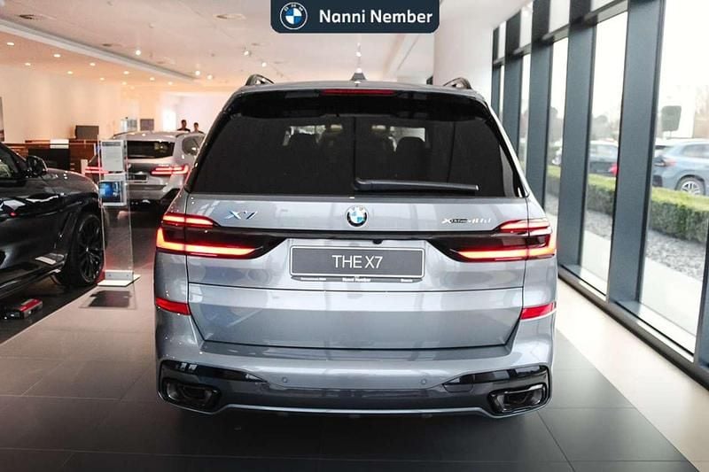 Ny BMW X7 M Sport 352 HK (258 kW) 2026 Silver SUV