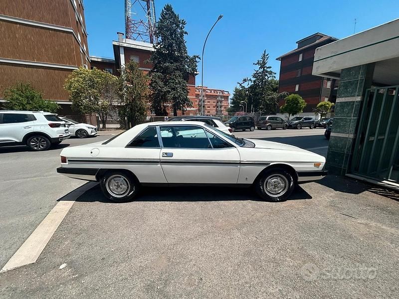 Bianco Usata 1994 Lancia Gamma Coupé | 12.000 € - Immagine 1/4