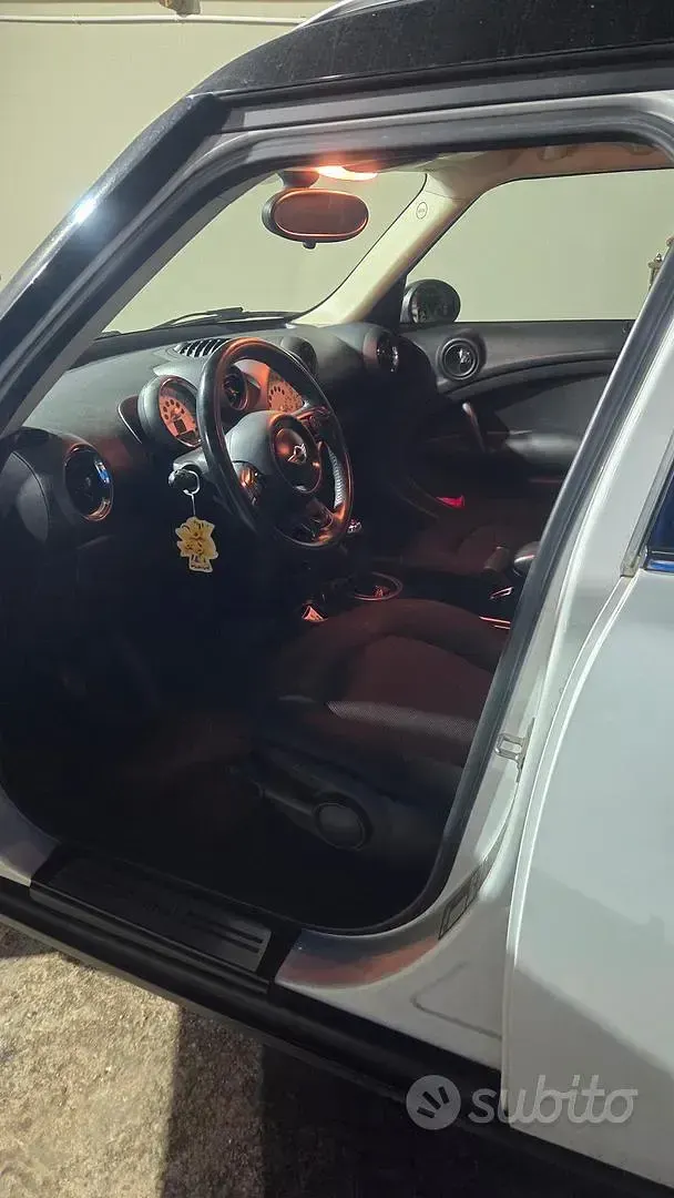 Usata Mini Countryman 111 CV (81 kW) 2011 Bianco SUV