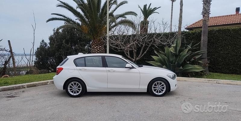 Usata BMW 116 Efficient Dynamics 116 CV (85 kW) 2012 Bianco Utilitaria