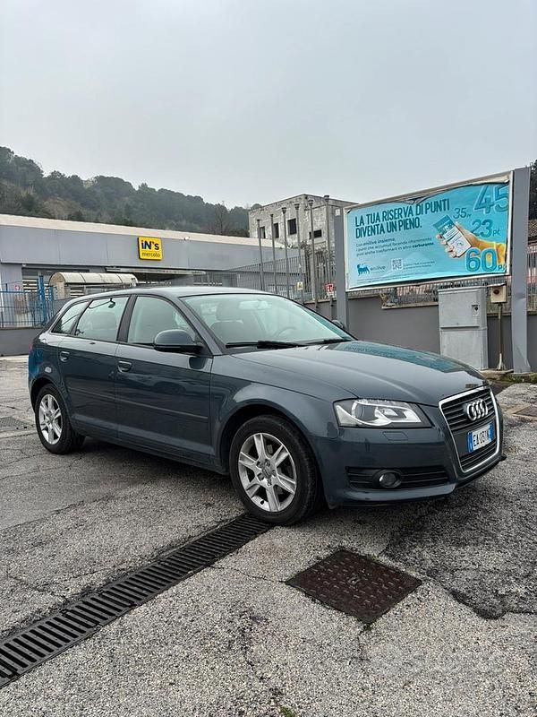 Usata Audi A3 105 CV (77 kW) 2010 Grigio Utilitaria