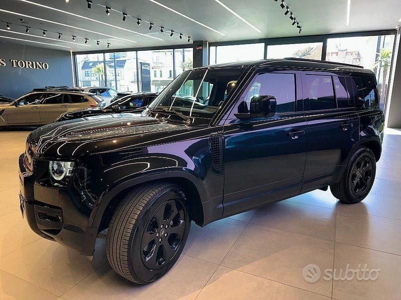 Occasion Land Rover Defender SE 200 ch (147 kW) 2024 Noir SUV