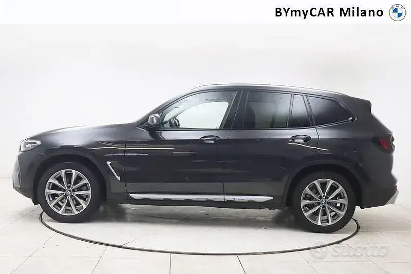Usata BMW X3 Efficient Dynamics 190 CV (139 kW) 2022 Grigio SUV