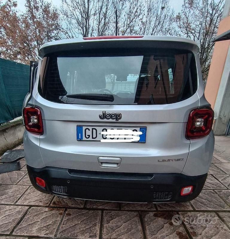 Usata Jeep Renegade Trailhawk 170 CV (125 kW) 2020 Grigio SUV