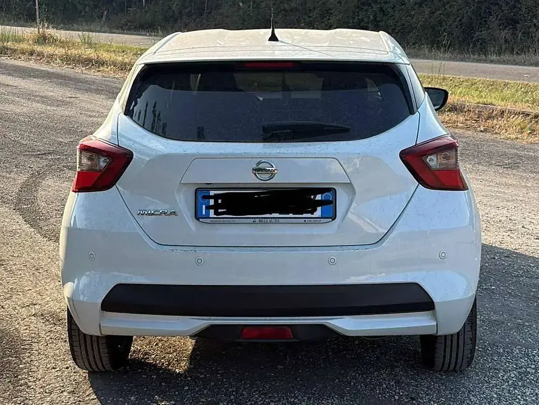 Usata Nissan Micra N-Connecta 90 CV (66 kW) 2017 Bianco Utilitaria
