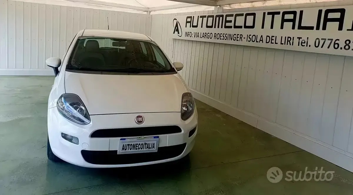 Usata Fiat Punto 69 CV (50 kW) 2012 Bianco Utilitaria