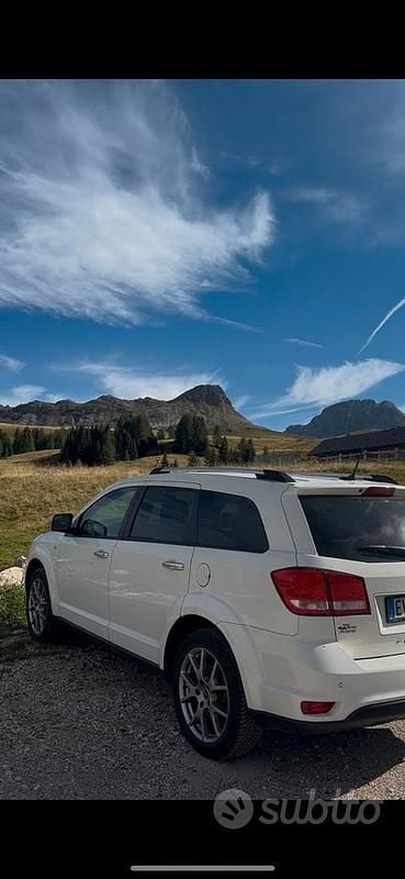 Usata Fiat Freemont 170 CV (125 kW) 2016 Bianco SUV