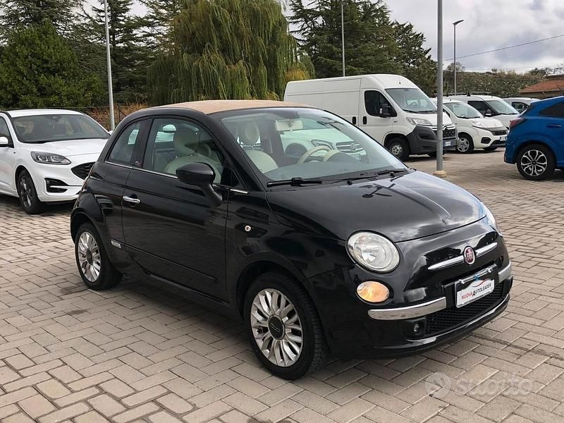 Usata Fiat 500C Lounge 95 CV (69 kW) 2015 Nero Cabrio