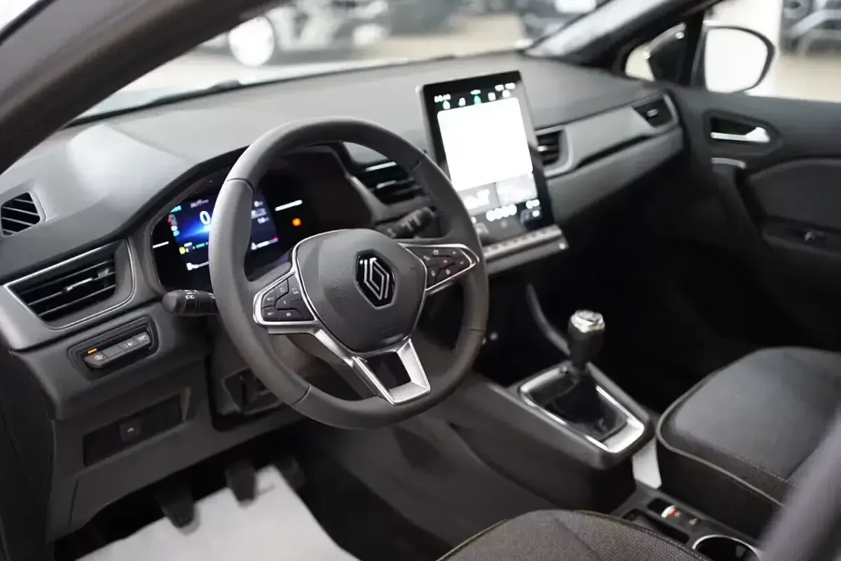 Nuova Renault Captur 119 CV (87 kW) 2026 Grigio SUV