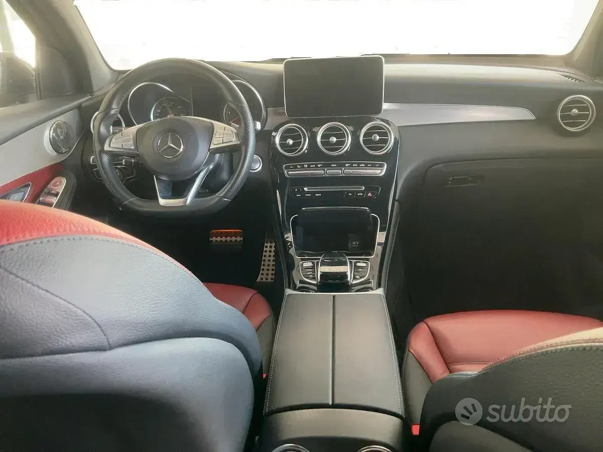 Usata Mercedes GLC250 Premium 204 CV (150 kW) 2017 Nero SUV