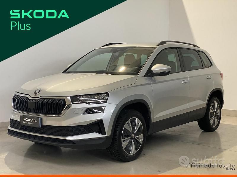 Argento brillante metallizzato Usata 2024 Skoda Karoq Ambition SUV | 25.990 € (Ottimo prezzo) - Immagine 1/4