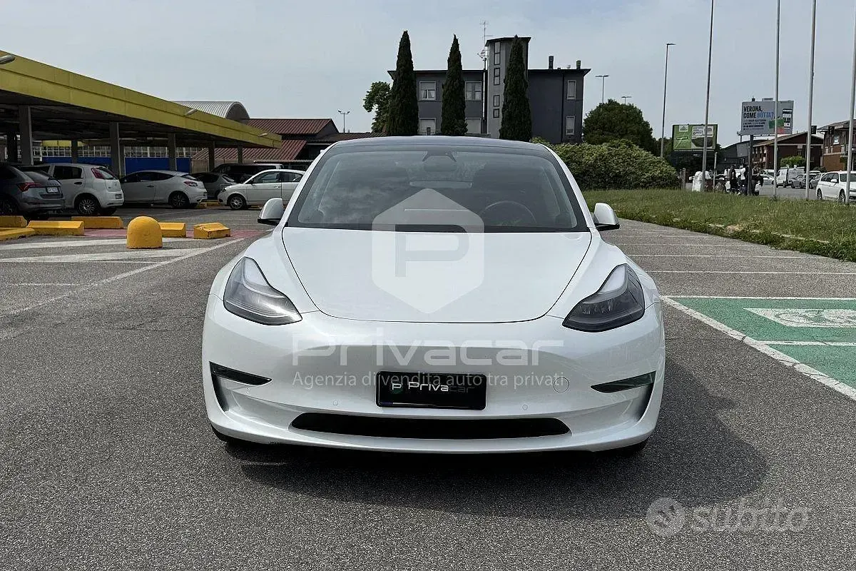 Usata Tesla Model 3 152 kW (208 CV) 2021 Bianco Berlina