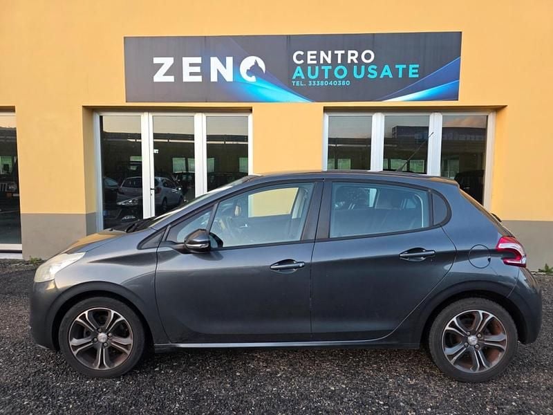Usata Peugeot 208 Access 95 CV (69 kW) 2015 Grigio Utilitaria
