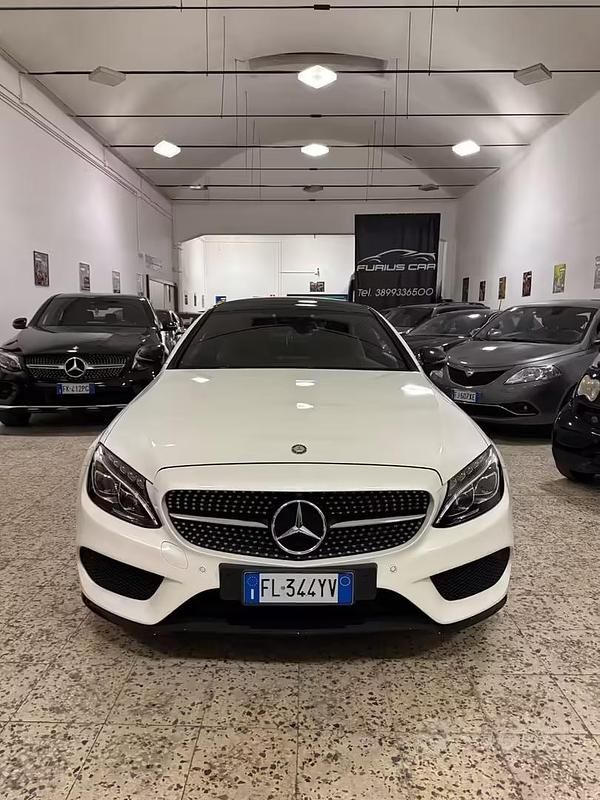 Usata Mercedes C300 245 CV (180 kW) 2017 Bianco Coupé