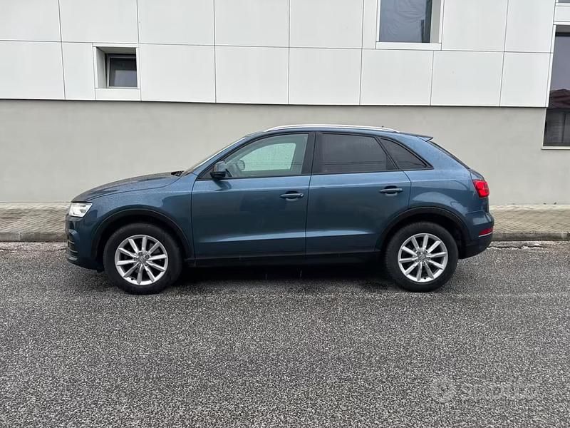 Usata Audi Q3 Business 150 CV (110 kW) 2015 Blu SUV