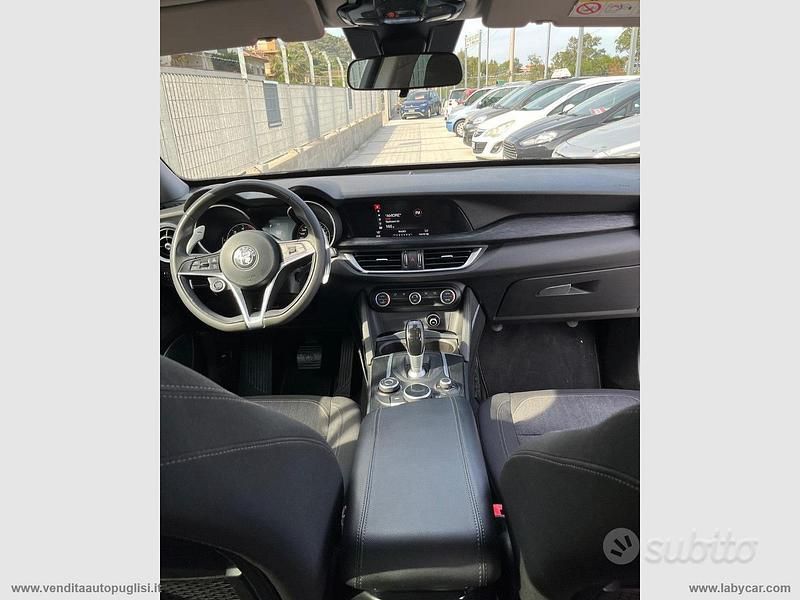 Usata Alfa Romeo Stelvio 190 CV (139 kW) 2019 Bianco SUV