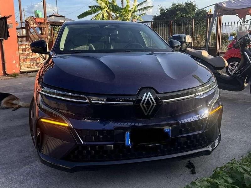 Blu/azzurro Usata 2022 Renault Mégane Equilibre Berlina | 18.500 € (Super prezzo) - Immagine 1/4