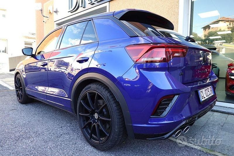 Usata VW T-Roc R 300 CV (220 kW) 2021 Blu metallizzato SUV