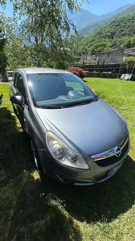 Usata Opel Corsa Club 80 CV (58 kW) 2007 Grigio Utilitaria