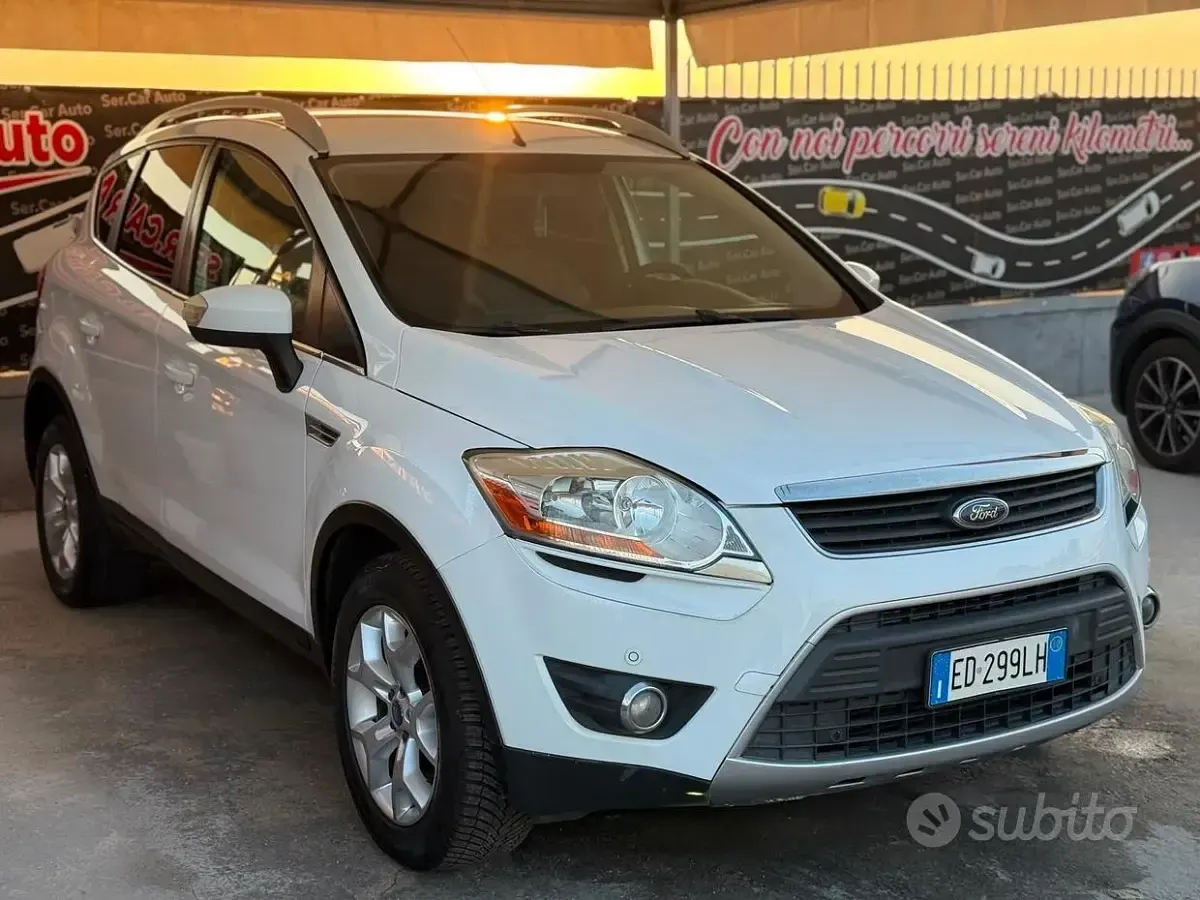 Usata Ford Kuga Titanium 163 CV (119 kW) 2010 Bianco SUV