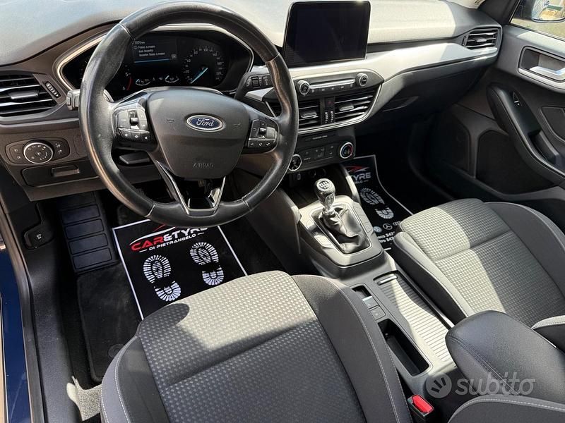 Usata Ford Focus Titanium 95 CV (69 kW) 2020 Blu Berlina