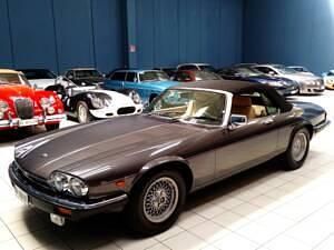 Usata Jaguar XJS S 295 CV (216 kW) 1988 Grigio Cabrio
